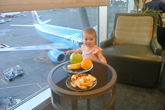 Alaska Airlines Seattle Lounge Review – Disappointing
