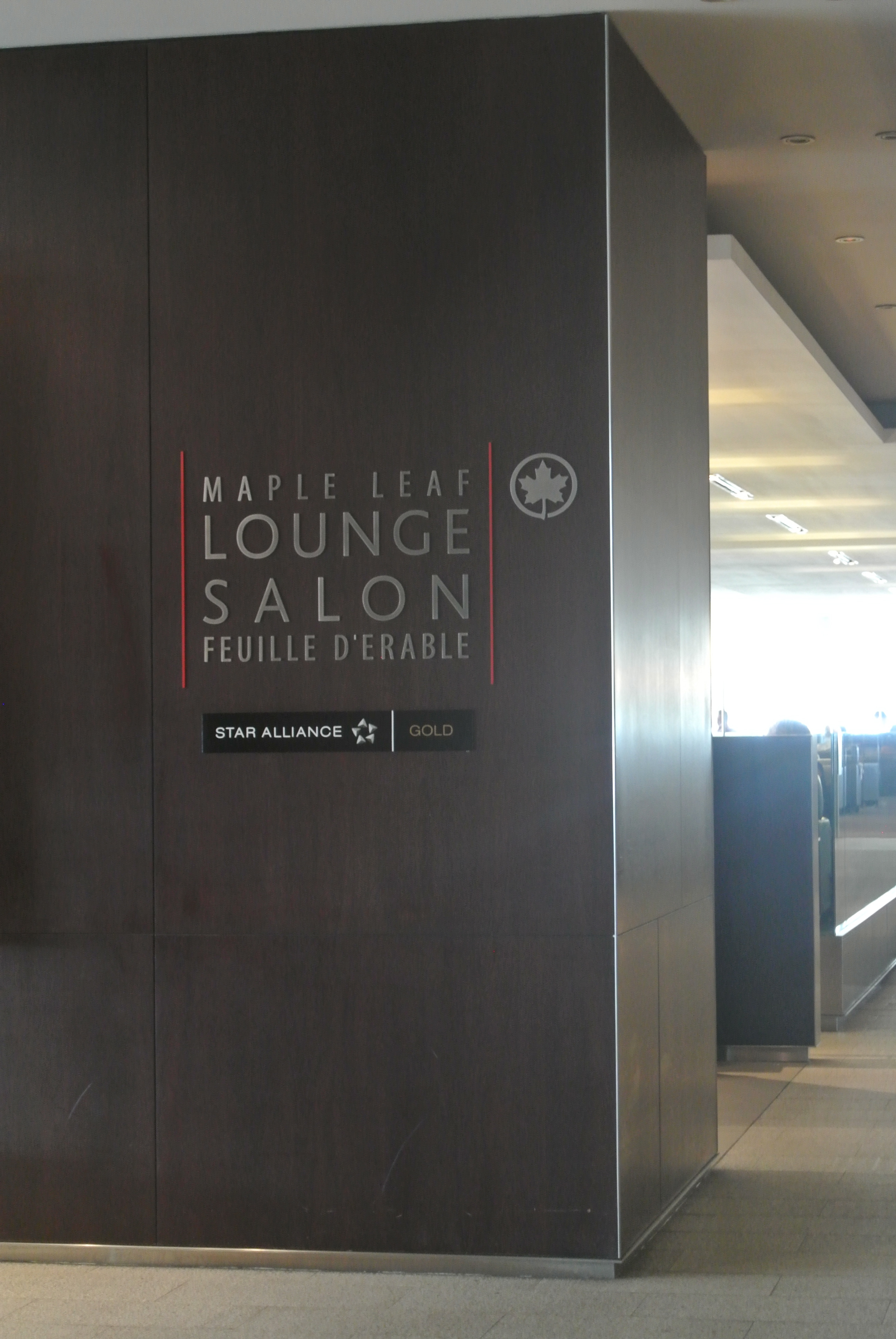 Air Canada Maple Leaf Lounge Toronto -Trip Report